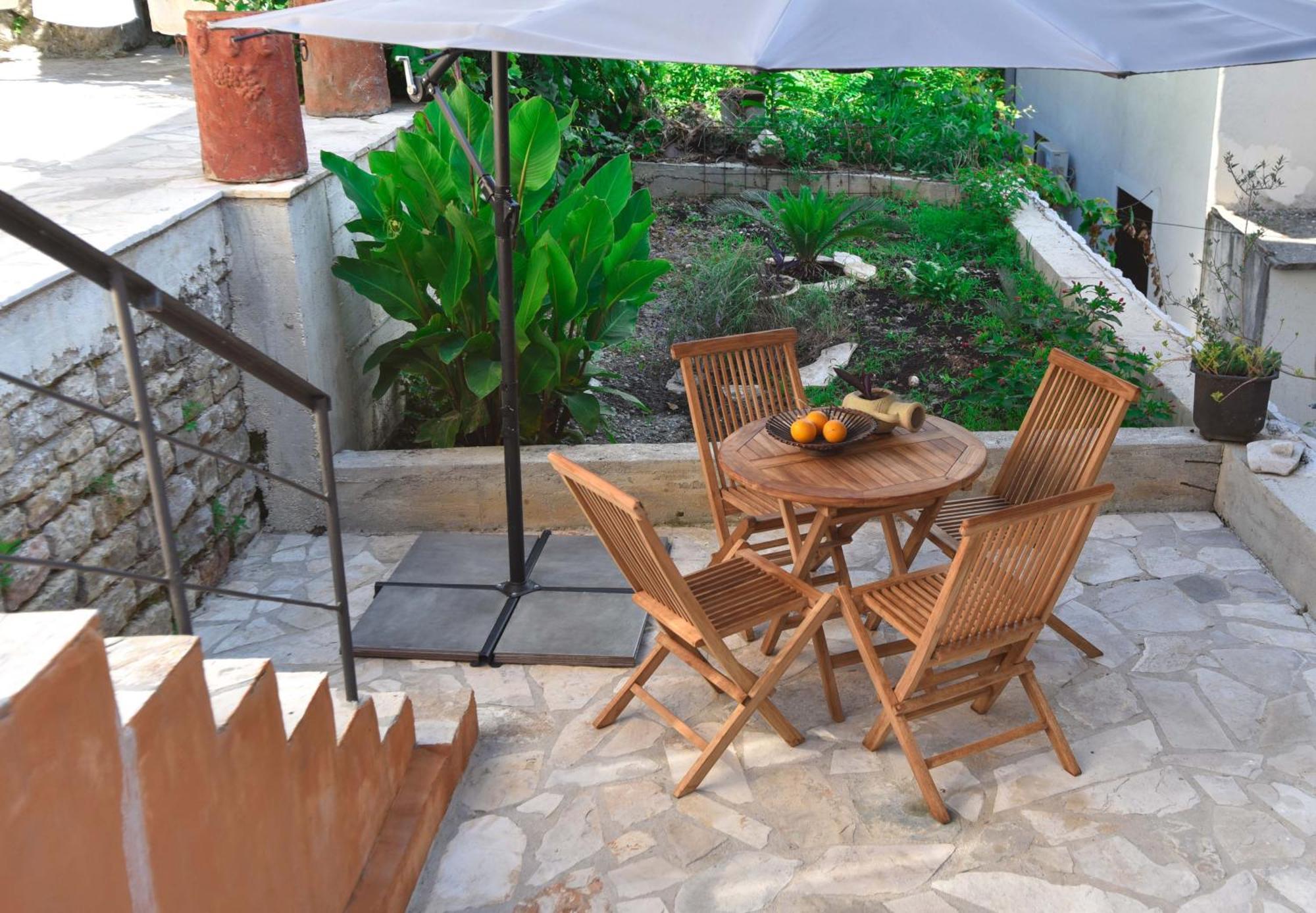 Guest House Amfora Budva Exterior foto